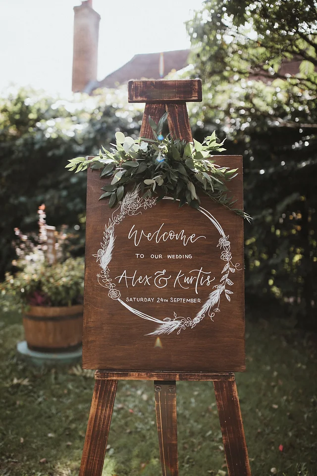 weddingsignage.webp