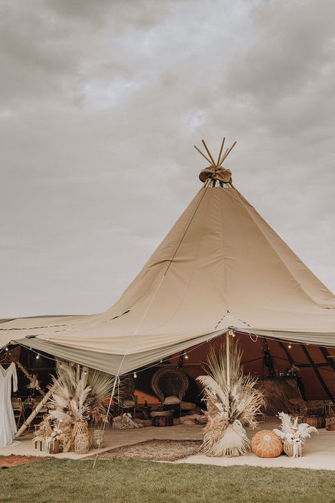 Boho tipi style