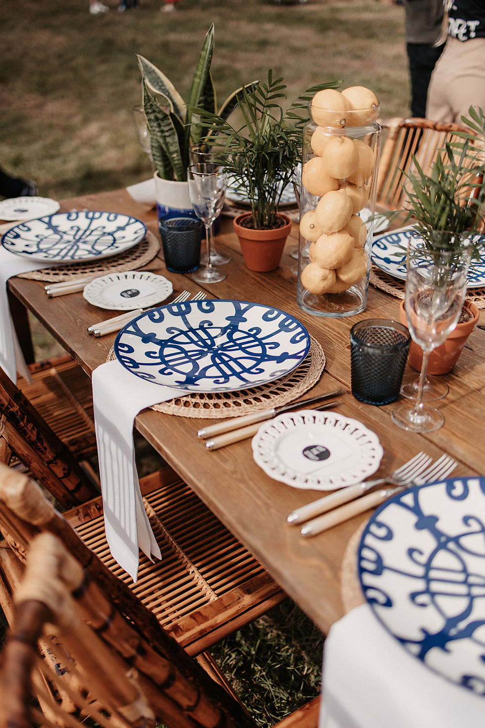Outdoor table setting Mediterranean style