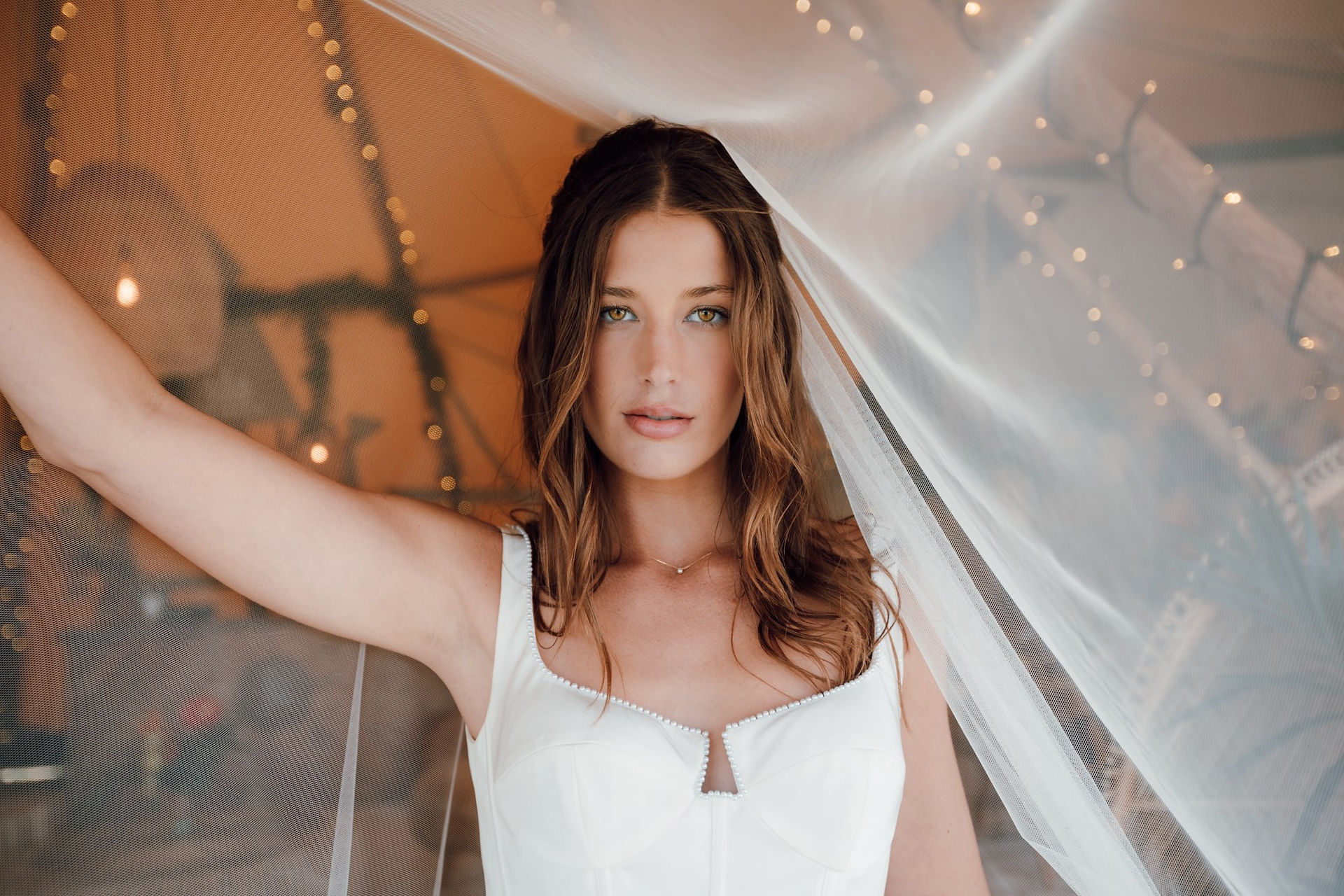 Tipi bride with veil