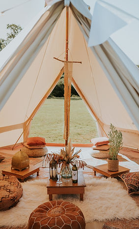 chill-out-bell-tent-hire.JPG
