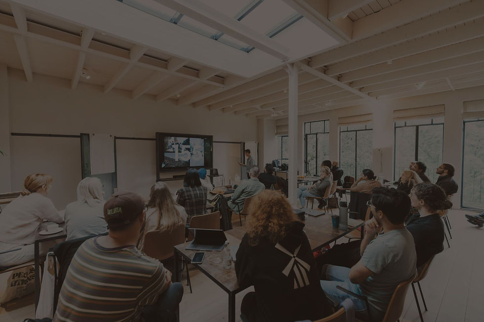 Enhancing Engagement Through Effective Audio Visuals in Presentations