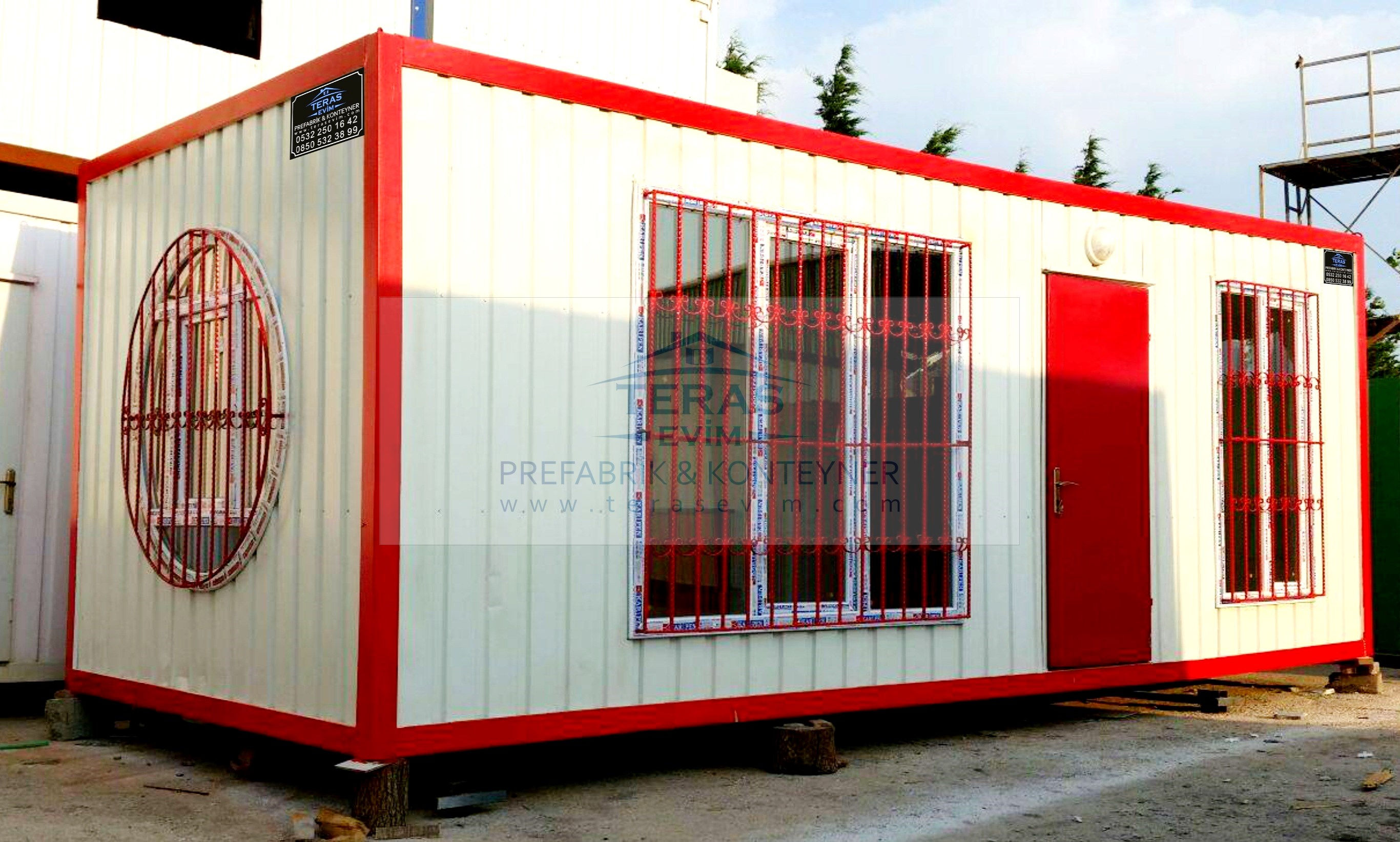 300 X 700 DIŞ TRAPEZ İÇERİSİ BEYAZ PVC LAMBRİ İKİ ODA WC-DUŞ-MUTFAK KONTEYNER