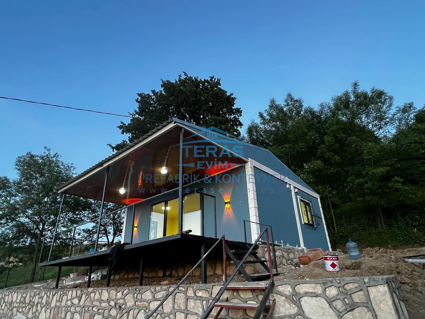 600 X 700 60m2 İÇ-DIŞ BETOPAN ÇATILI VERANDANLI BİRLEŞİMLİ KONTEYNER