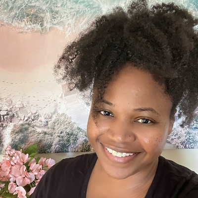 Shy Davis - About Me.jpeg