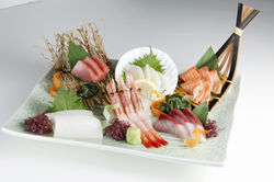 刺身六品盛合せ