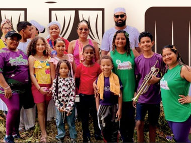 Cia Juçara com Farinha