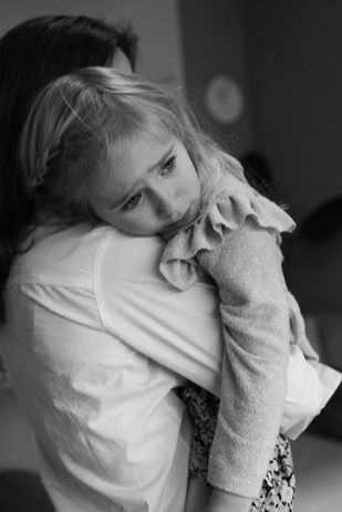 Familie fotoshoot. Kinderen en baby's met hun ouders. Ongedwongen en puur op de foto - Maaike van Schothorst Fotografie