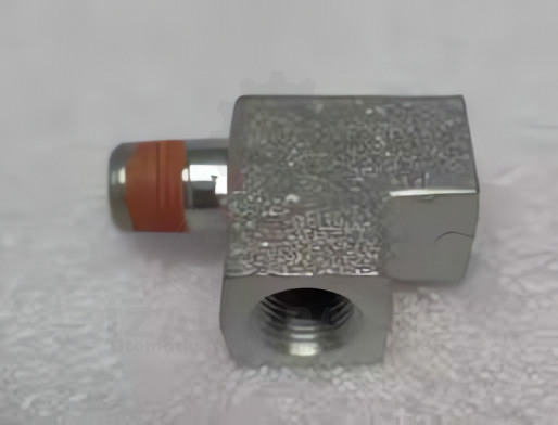 Cummins 3930789 YAKIT POMPA ADAPTÖRÜ - Cummins