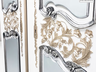 The Art of Contrast: Blending Metals and Soft Palettes in Interior Design