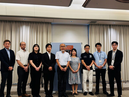 夏休み!記者会見にコンサートに。