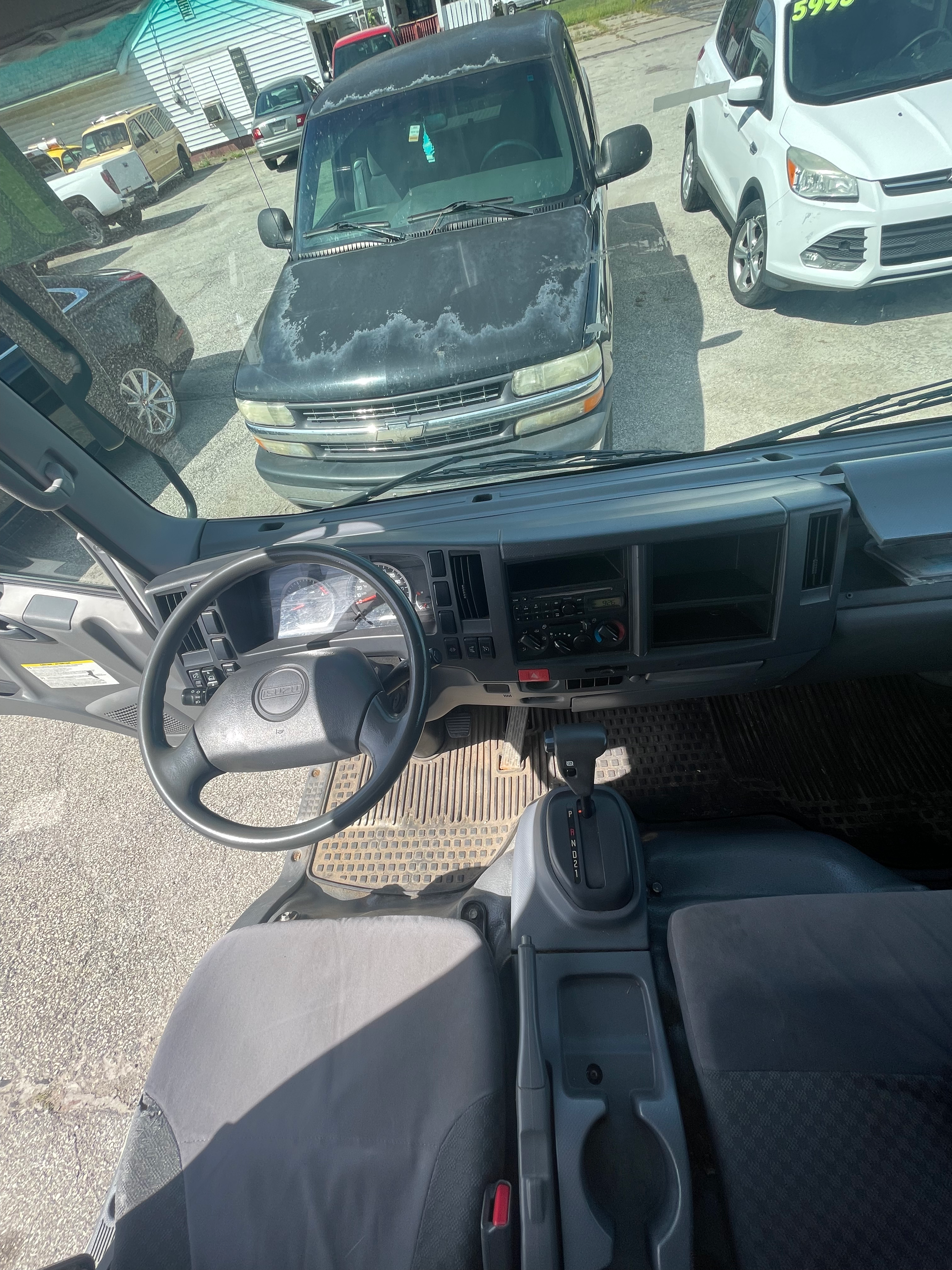 2013 Isuzu NPR HD - Photo 10