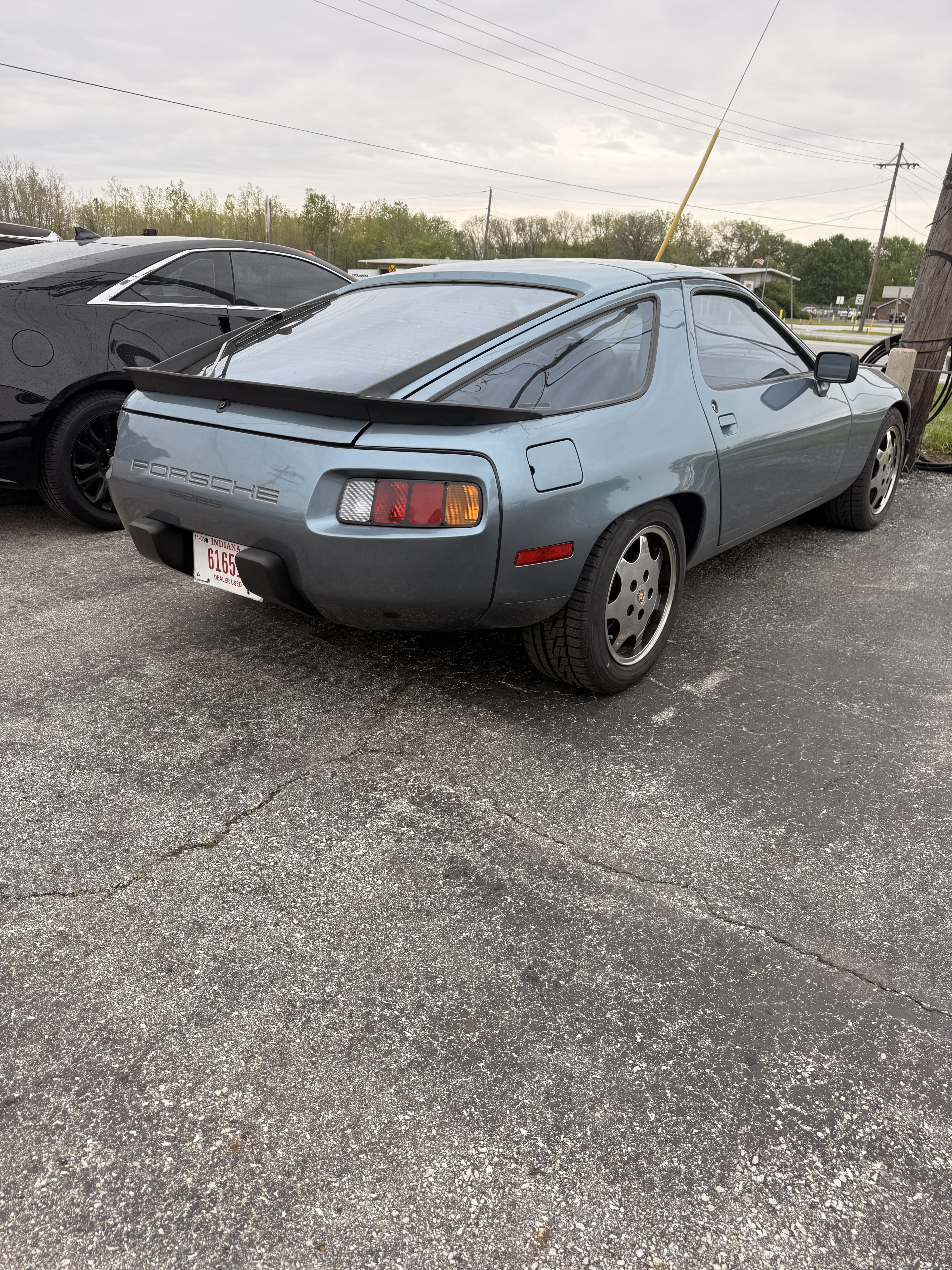 1984 Porsche 928 - Photo 5