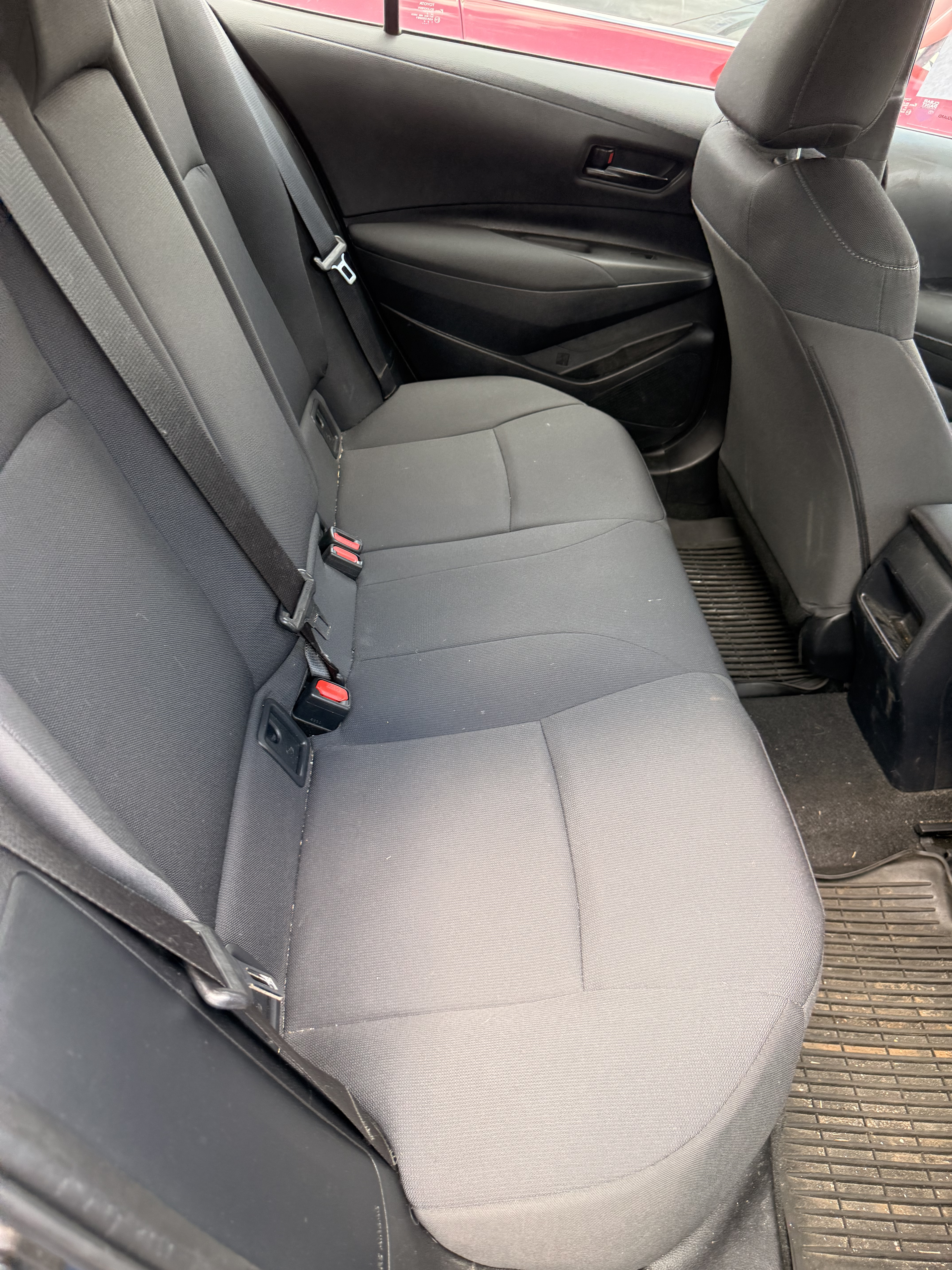 2022 Toyota Corolla LE - Photo 11