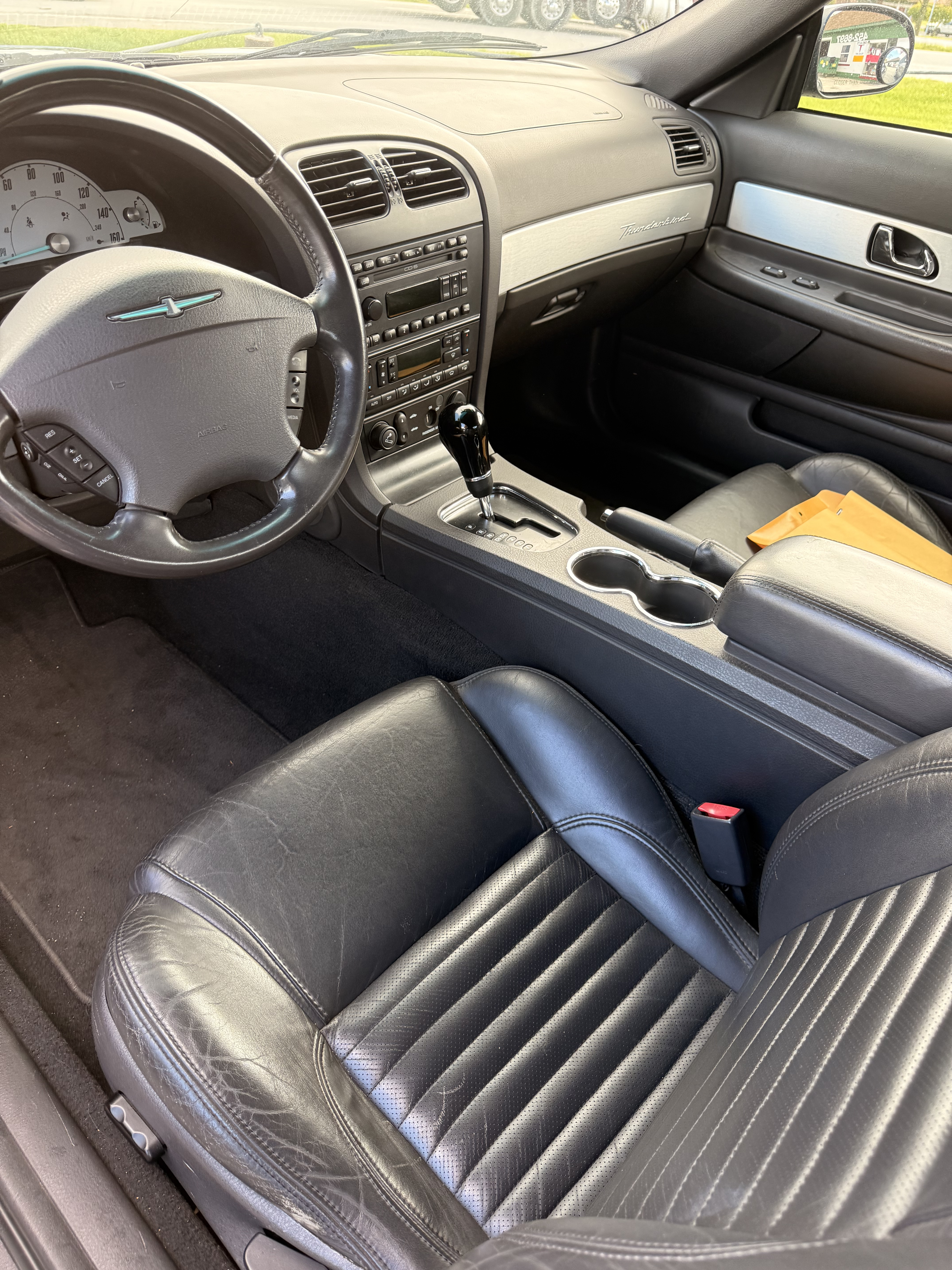 2002 Ford Thunderbird Deluxe - Photo 7