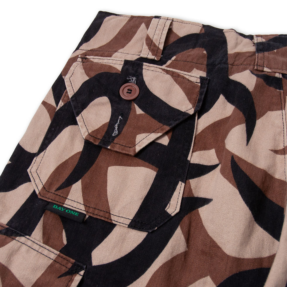 ภาพขนาดย่อ: 1990s DAYONE CAMOUFLAGE Tribal Camo Chamois Cloth Trousers  1990年代 デイワン カモフラージュ トライバルカモ シャモアクロス トラウザーズ