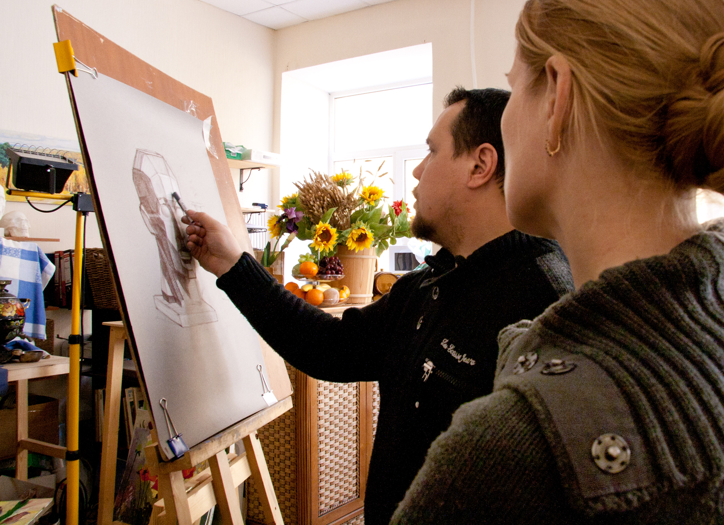 Художественная школа сарапул. X'show 2012. Катухина анна владимировна. Выставка взрослых. Взрослым о детях выставка.