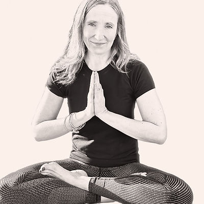 Yoga-1759_edited.jpg