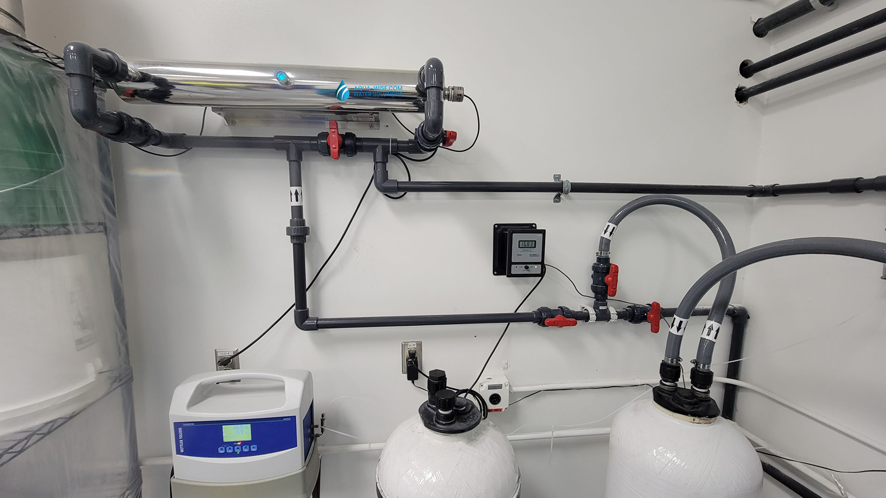 Aqua-Wise DI water system in Sarasota commercial facility