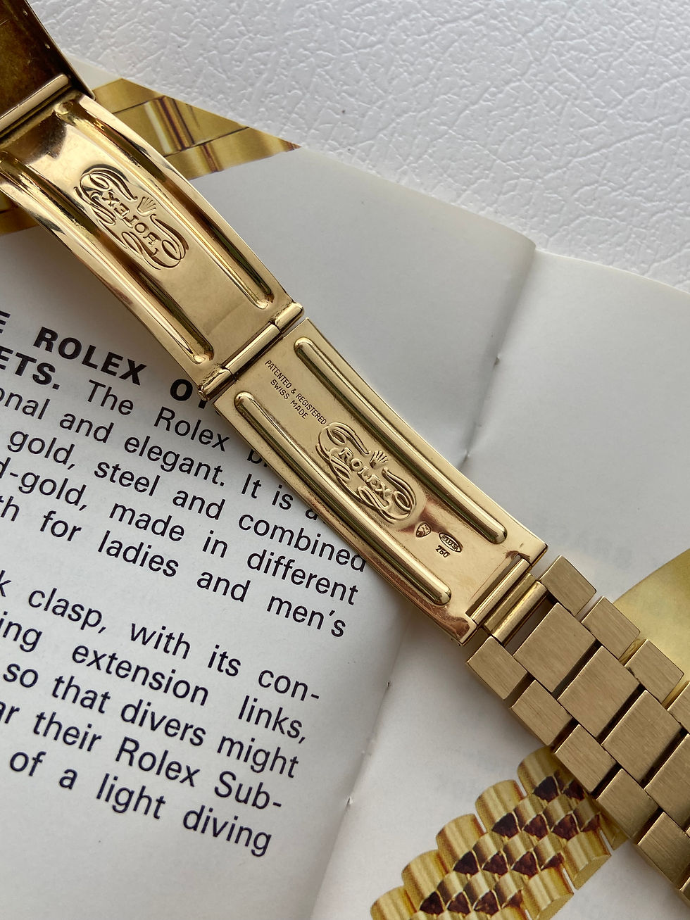 Thumbnail: 1975’ Rolex Day-Date 1807 Bark bezel with Punch paper