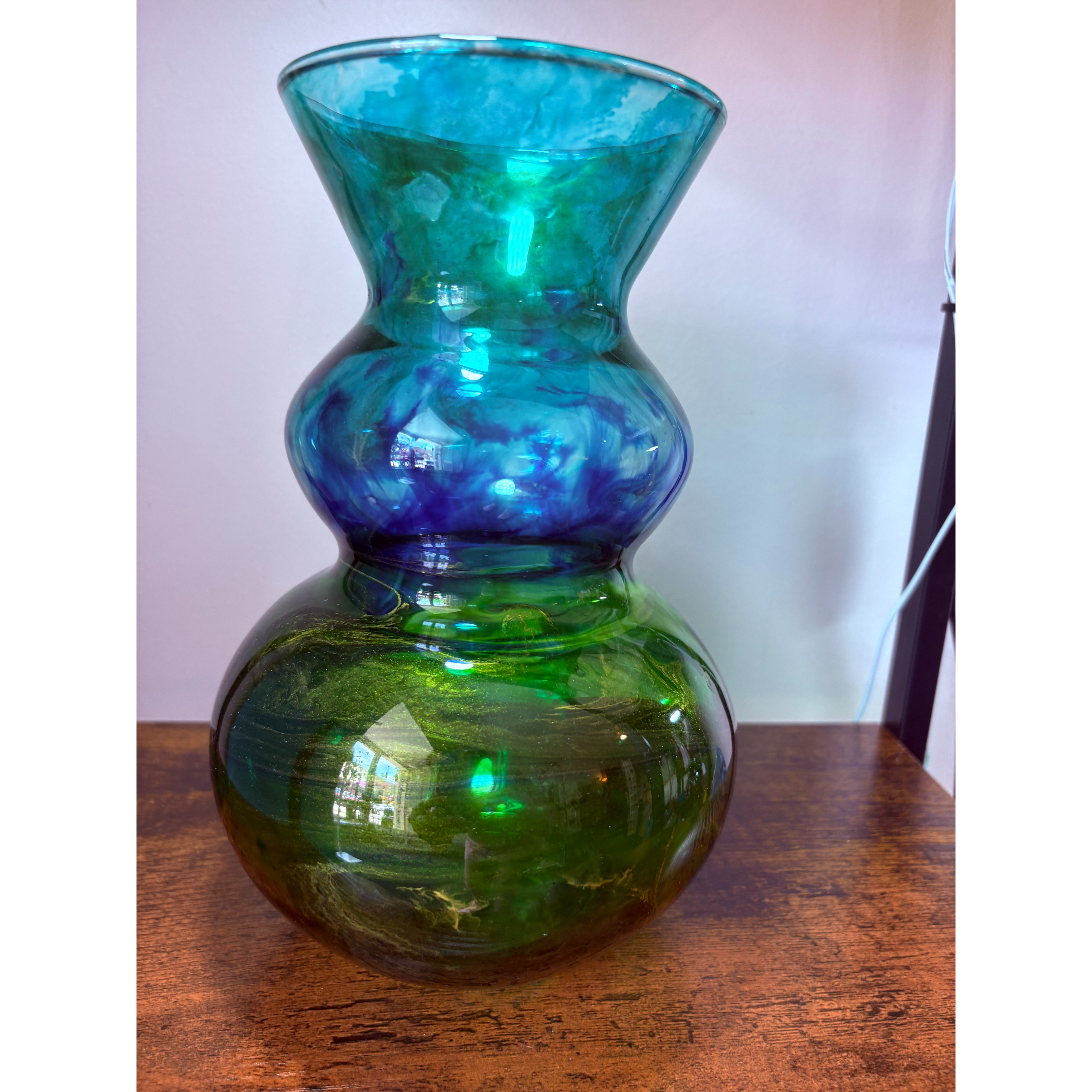 Vase - 3 Tier in Green & Gold
