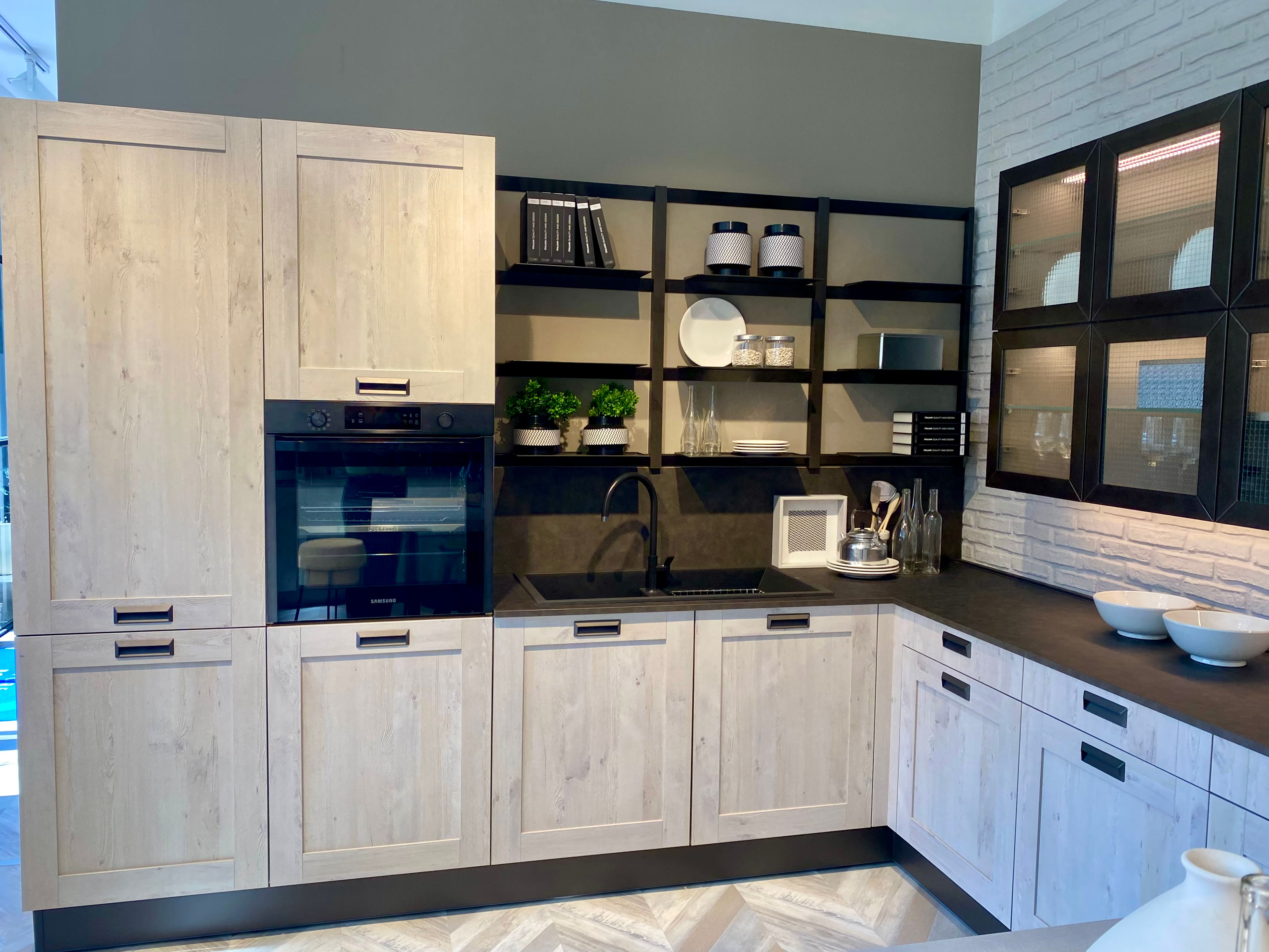 CUCINA MODELLO KYRA TELAIO