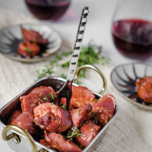 Chorizos al Vino Tinto