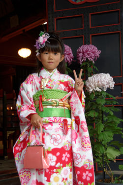 so cute and beautiful to not paint her in watercolor