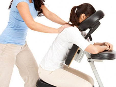 Le massage assis : L'essentiel en 2 mn
