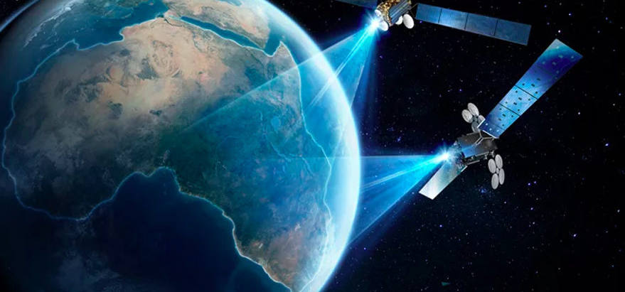 La prima costellazione satellitare “made in Africa” e il caso del Sud Africa