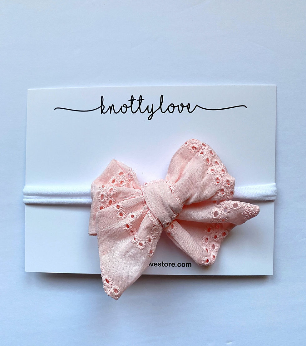 Pink Eyelet Pinwheel Bow