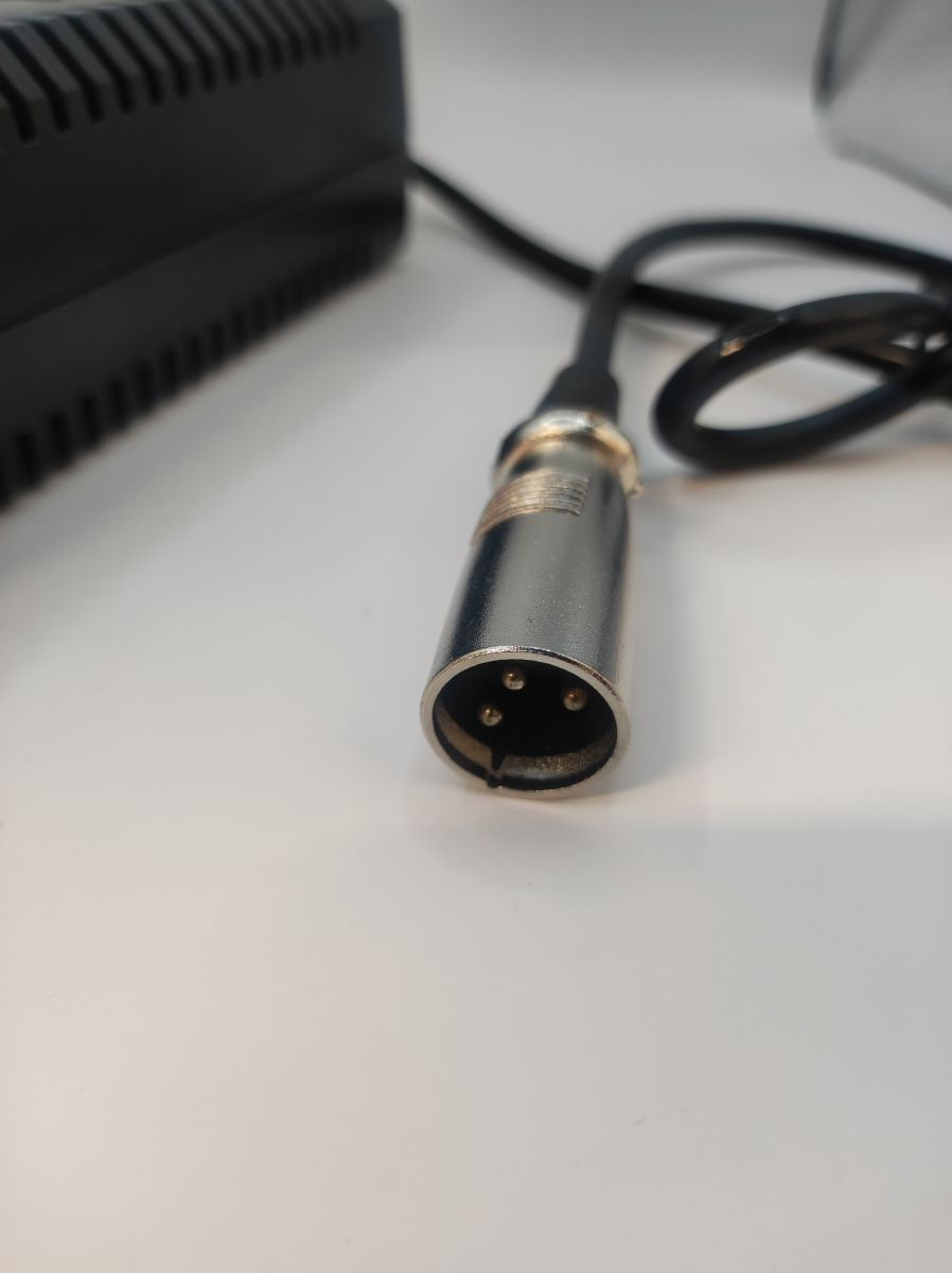 Miniaturbild: Ladegerät 36V Blei Gel Akkus