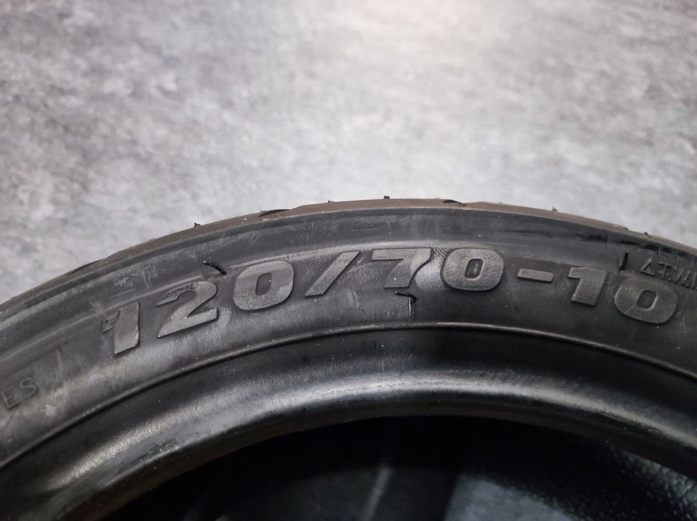 Miniatura: Reifen 120/70-10 Rugged GS