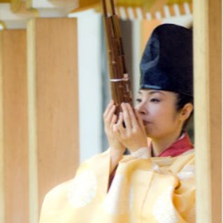 Tamami Tono (東野珠実)