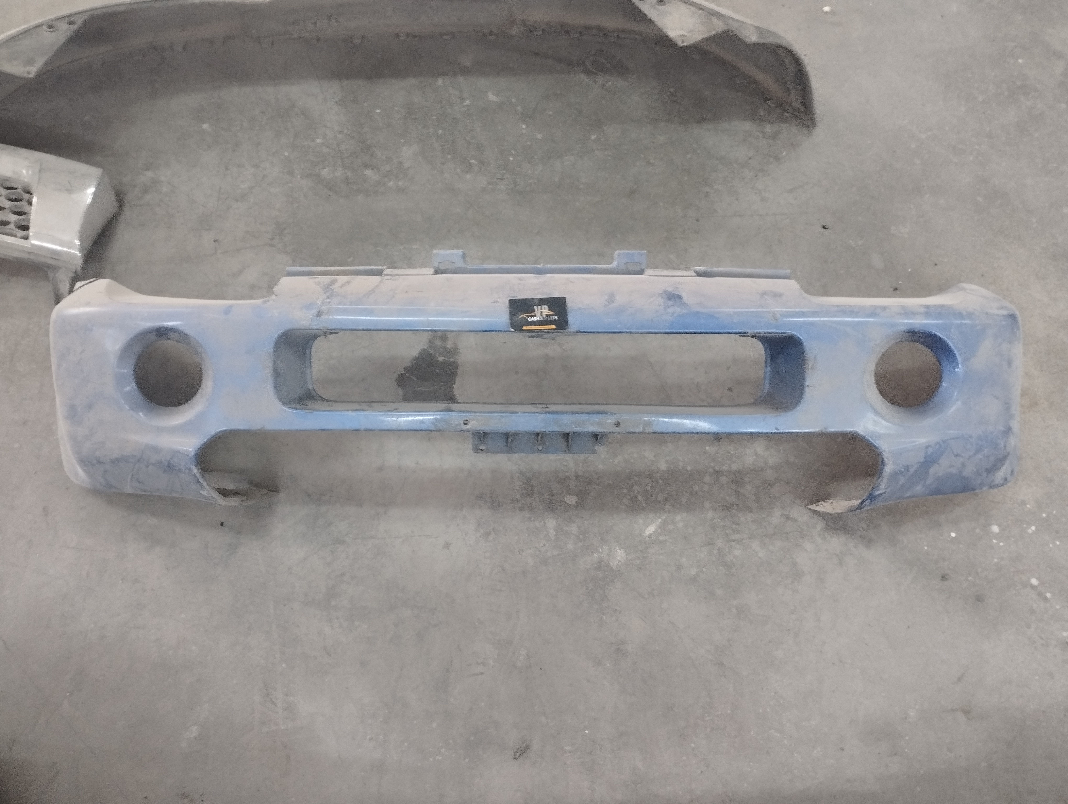 Γνήσιος Προφυλακτήρας Εμπρός Suzuki Jimny 1998-04