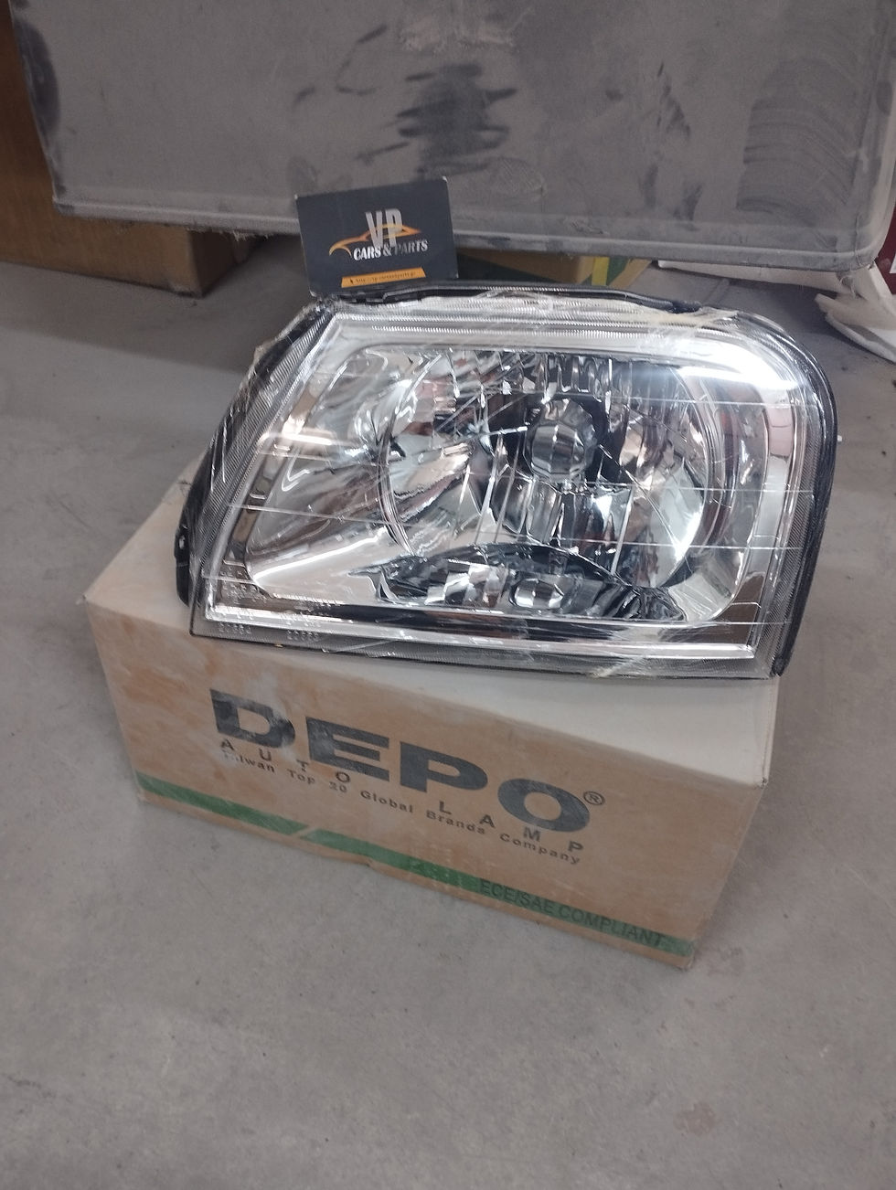 Μικρογραφία: Φανάρι Εμπρός Αριστερό Mitsubishi L200 1995-01