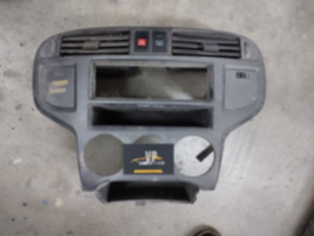 Γνήσια Κονσόλα Ταμπλό Hyundai Matrix 2001-08