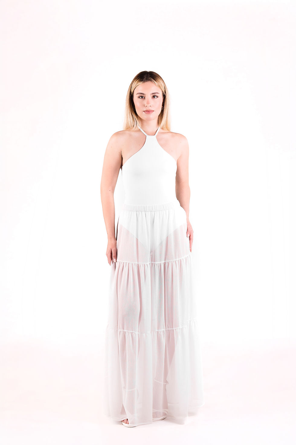 Miniatura: amya-gonna-a-balze-copricostume-bianco-aura-davanti