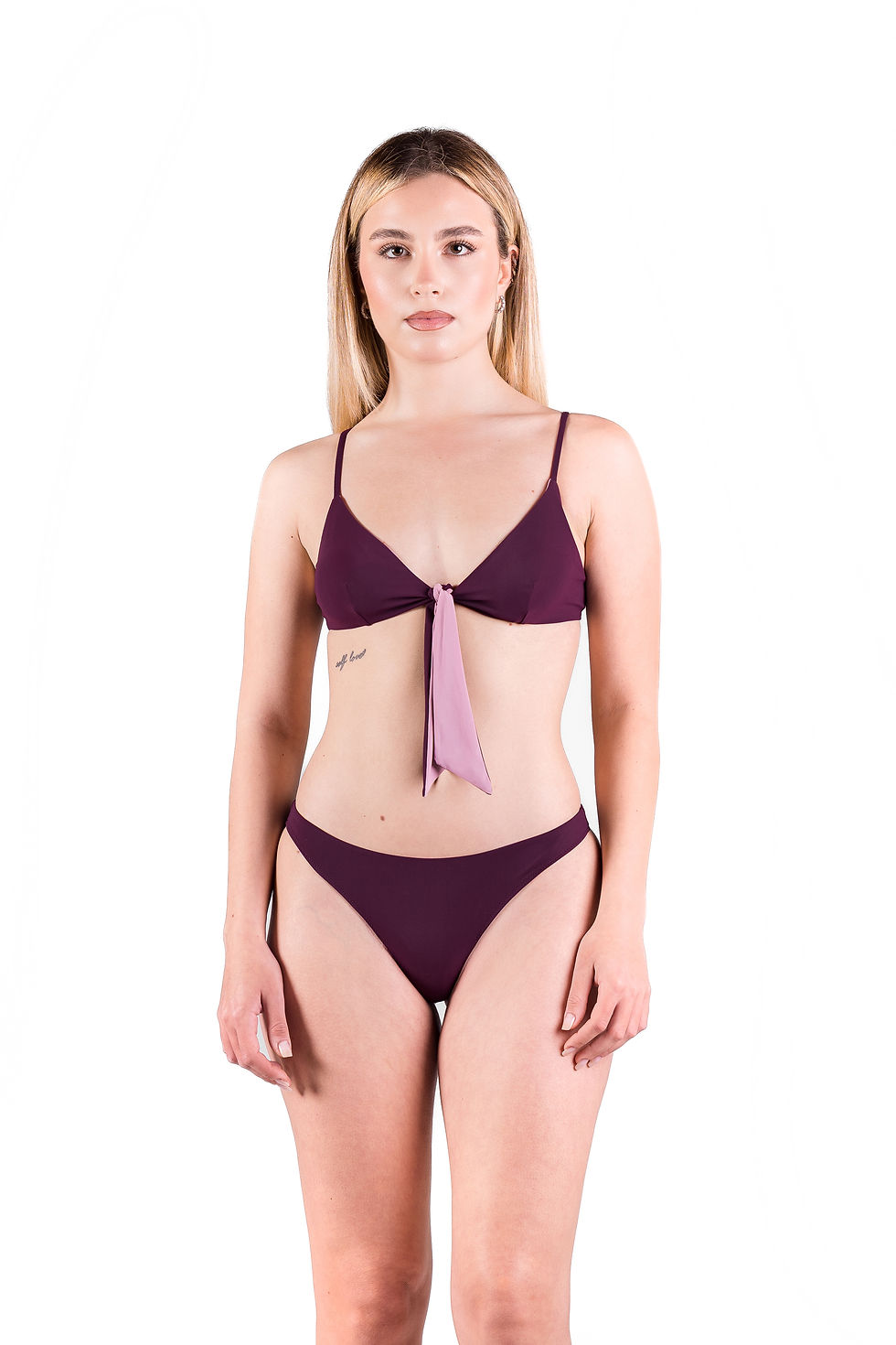 amya-bikini-reggiseno-con-fiocco-e-slip-brasiliana-vinaccia-azzurra-davanti