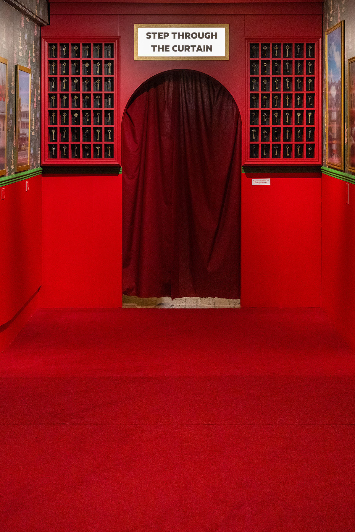 Exhibition_London_3