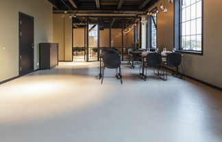 พื้นปูน, พื้นซีเมนต์, พื้นคอนกรีต, พื้น Ultratop system, พื้นซีเมนต์ไร้รอยต่อ, พื้นปูนสีขาว