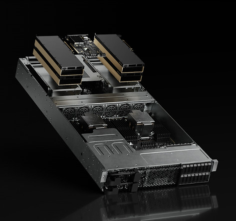 L40S GPU가 탑재된 NVIDIA L40S GPU 서버의 전면과 내부 이미지