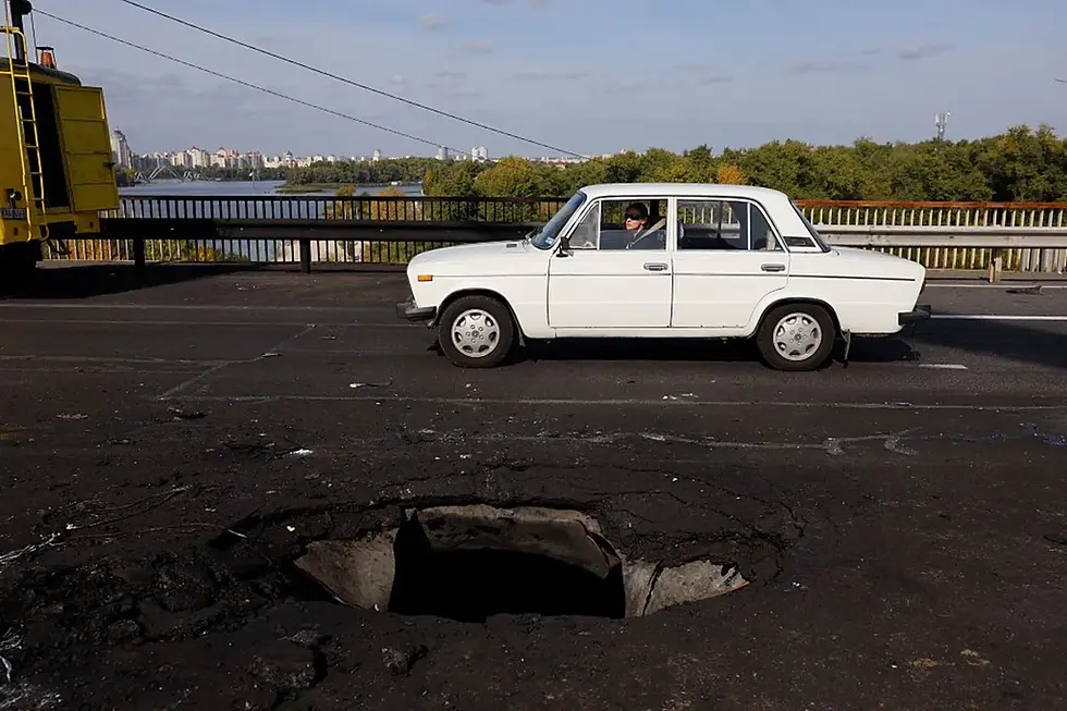 Kyiv Bridges Face Four Consecutive Days of Russian Drone Strikes