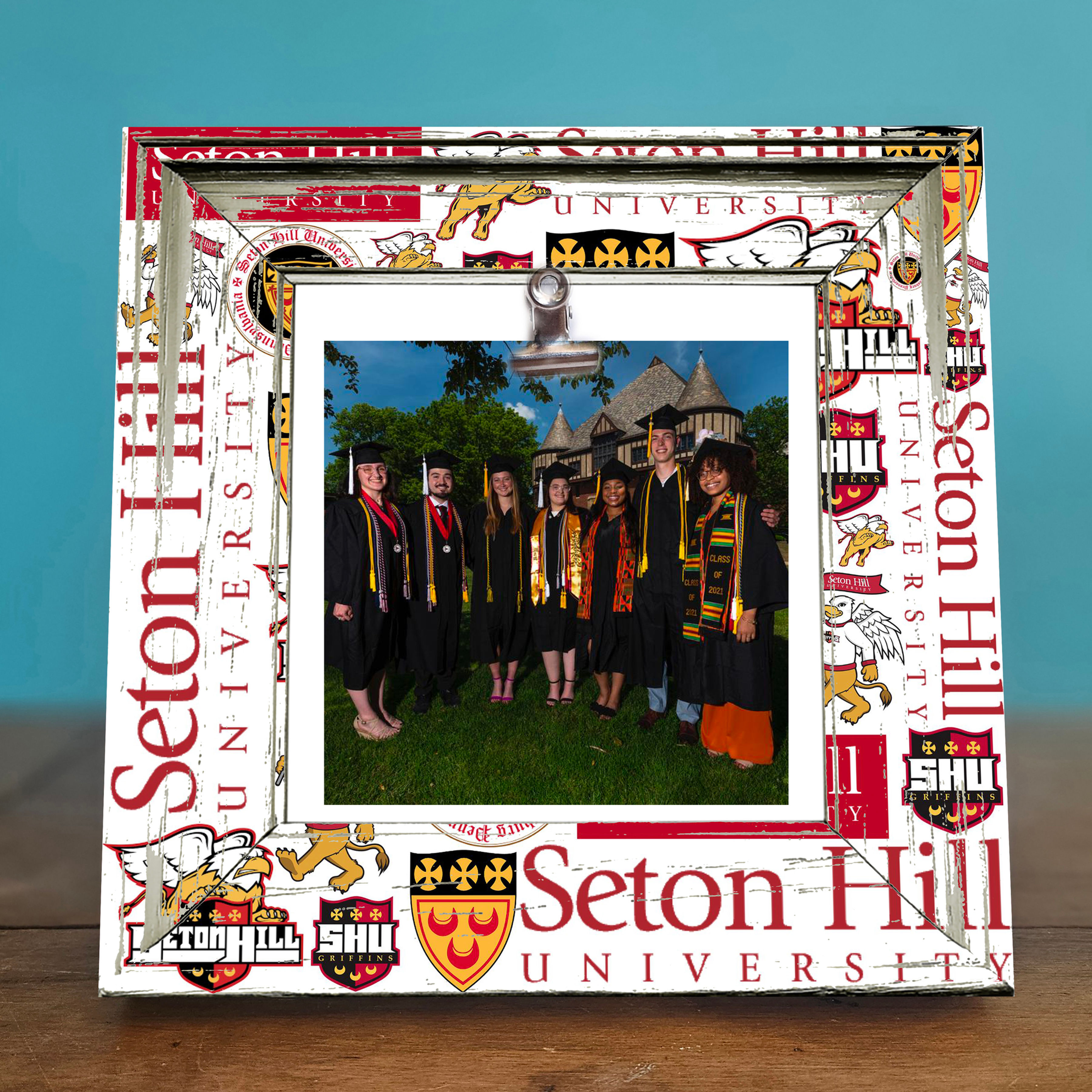 Rustic Seton Hill University Griffins photo frame displaying a 4x4 photo clip with school colors and logo