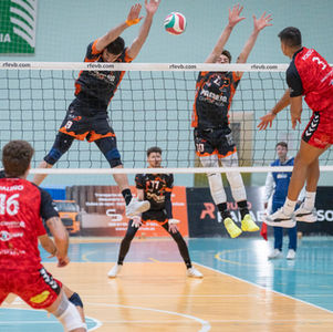 El Bus Leader San Roque rasca un punto ante el Teruel