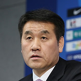 조병득 이사는 사단법인 팀차붐의 이사를 맡고 계시며 한국 유소년 축구 저변 확대 및 아이들의 꿈을 응원하고 있습니다.