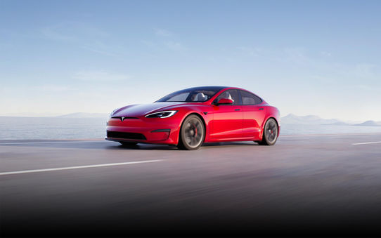 Tesla Model S Plaid.jpeg