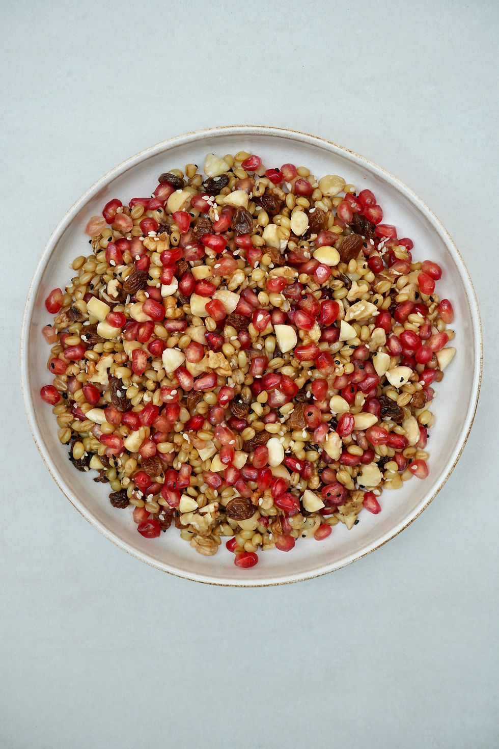 Koliva / golifa (wheat berries with pomegranate)