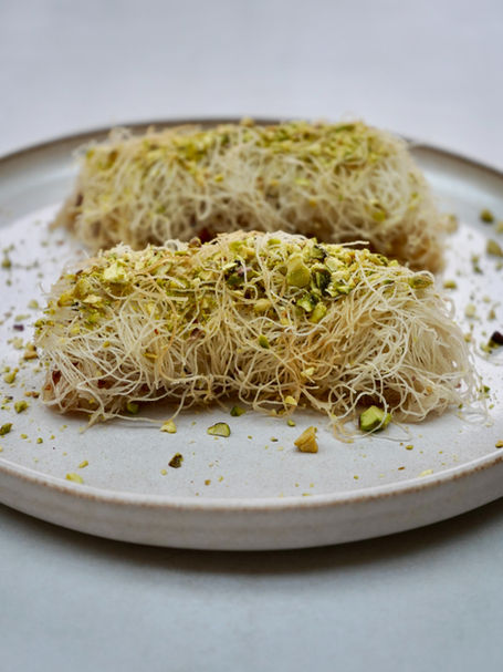 Tel kadayıf (kadaif and nut pastry)