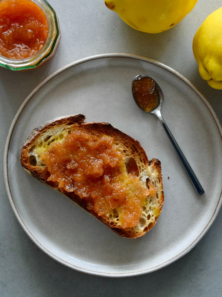 Ayva reçeli (quince jam)